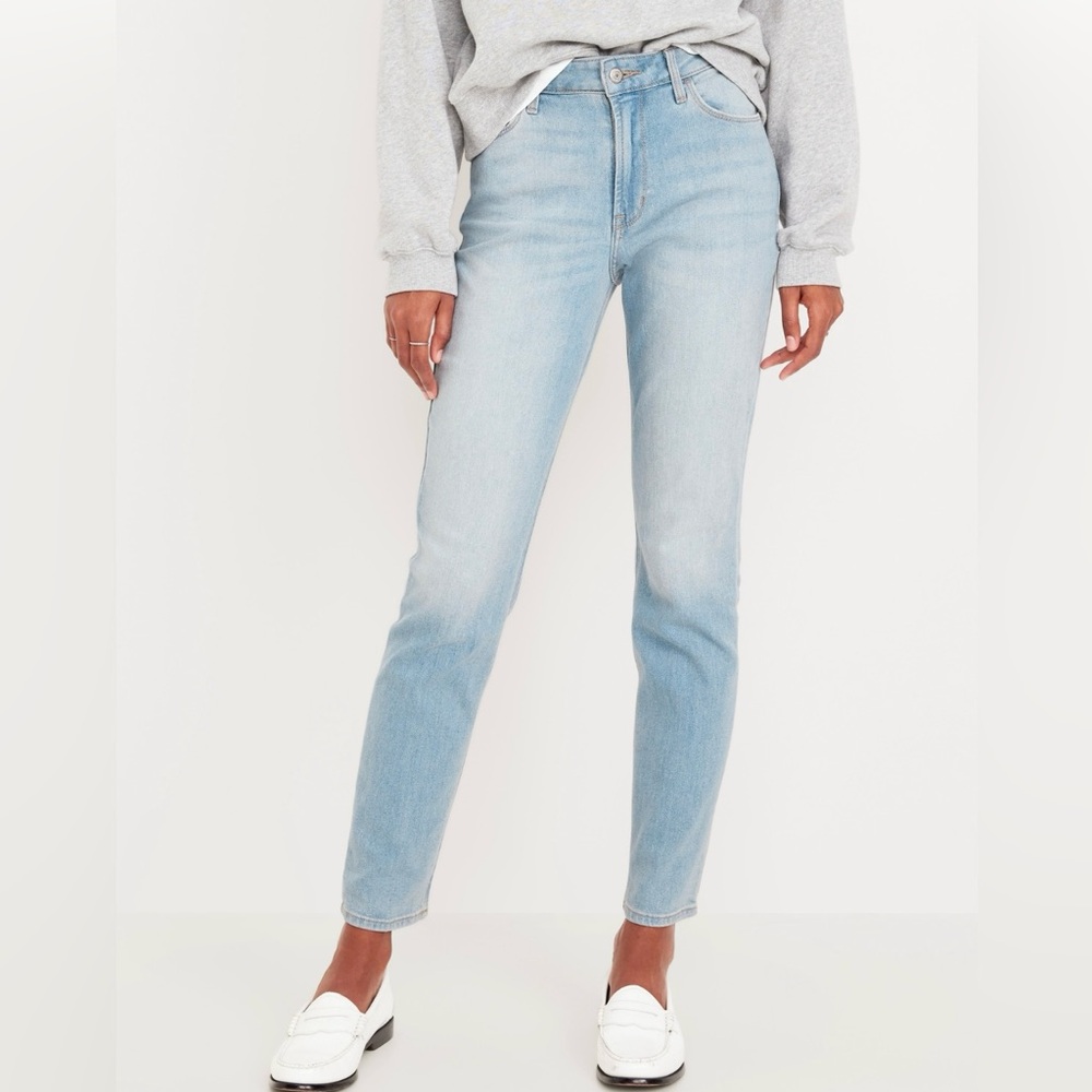 Old Navy NWOT Light Wash high rise straight ankle size 4 Women's Jeans